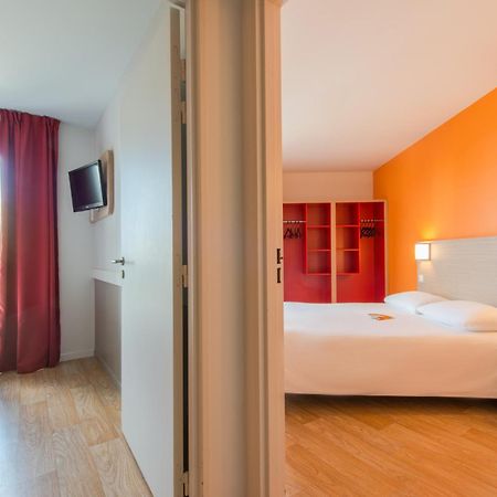Hotel Eco La Rochelle Centre Les Minimes Экстерьер фото