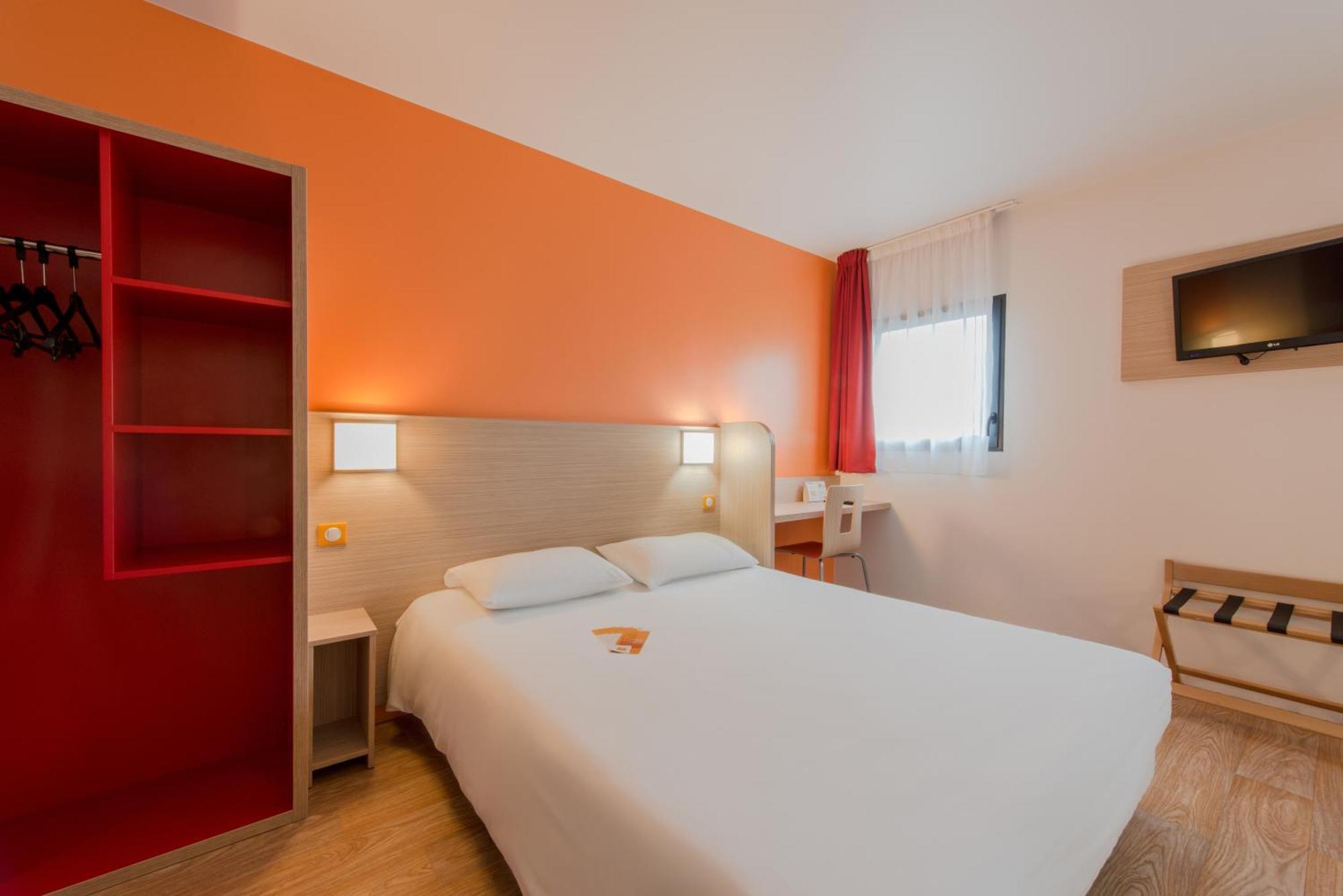 Hotel Eco La Rochelle Centre Les Minimes Экстерьер фото