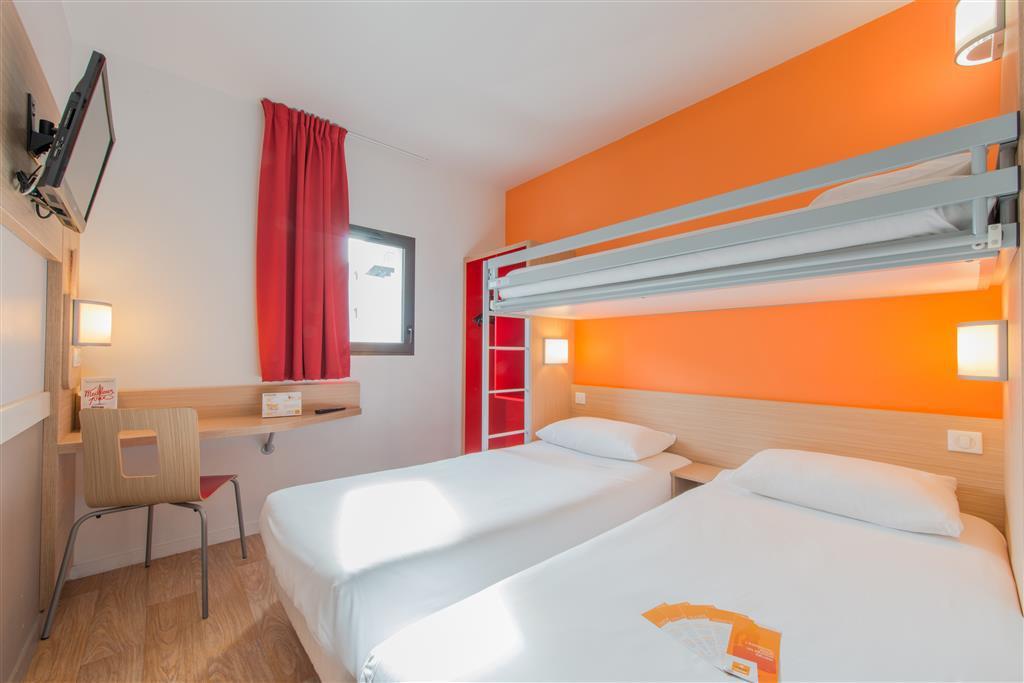 Hotel Eco La Rochelle Centre Les Minimes Экстерьер фото