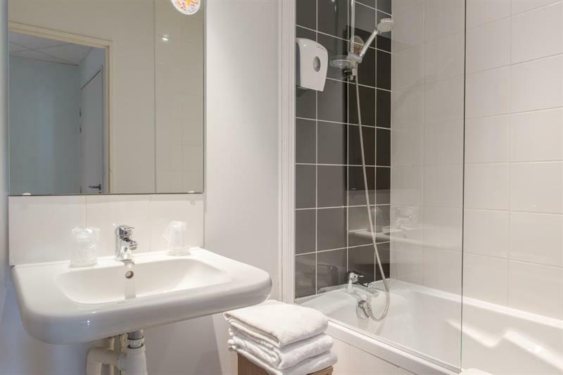 Hotel Eco La Rochelle Centre Les Minimes Экстерьер фото
